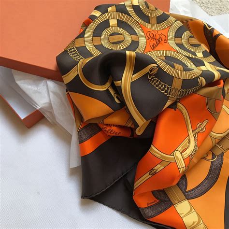 harga scarf hermes